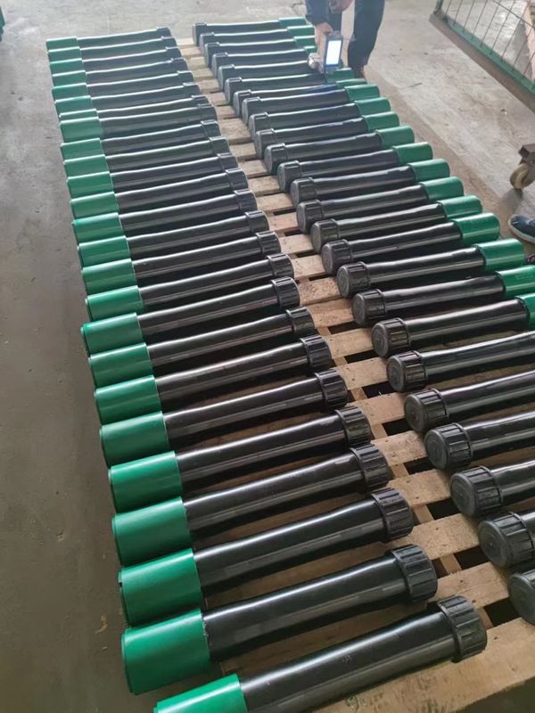 고품질 API 5CT 고압 베어링과 101.6mm OD의 결합으로 매듭없는 팝 관