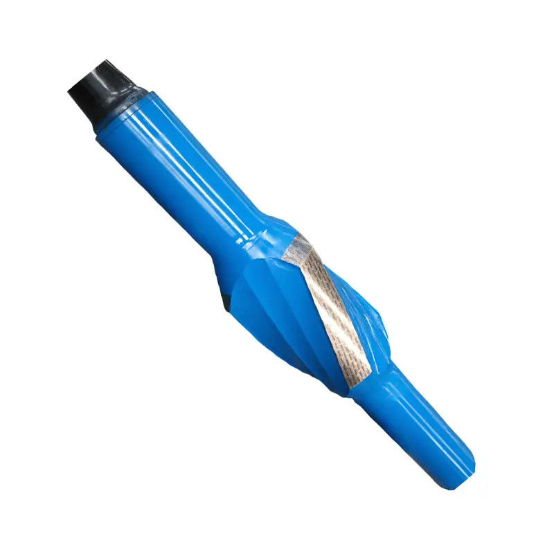 1800 mm 길이 및 76 mm ID 석유 및 가스 산업에서 6-5/8 REG 스트링 유형의 연결과 함께 통합 블레이드 안정기